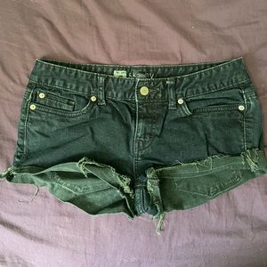size 4 low rise black denim shorts